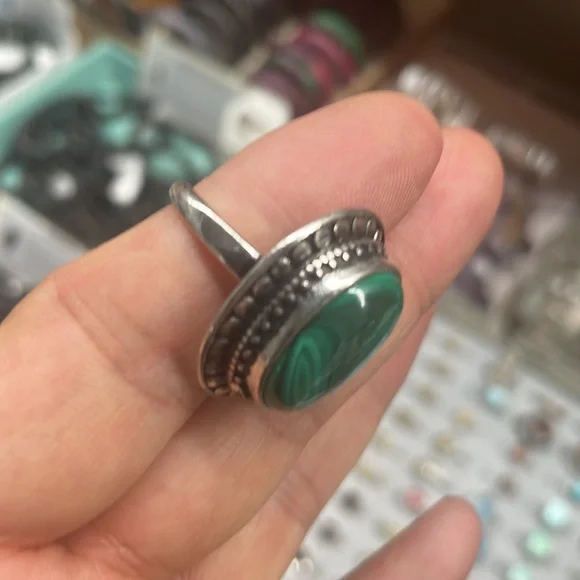 Ring - Picture 3 of 3